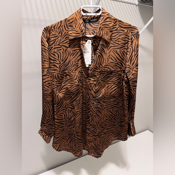 ZARA Animal print shirt. Brand new. Size S. 100% polyester - Picture 3 of 5